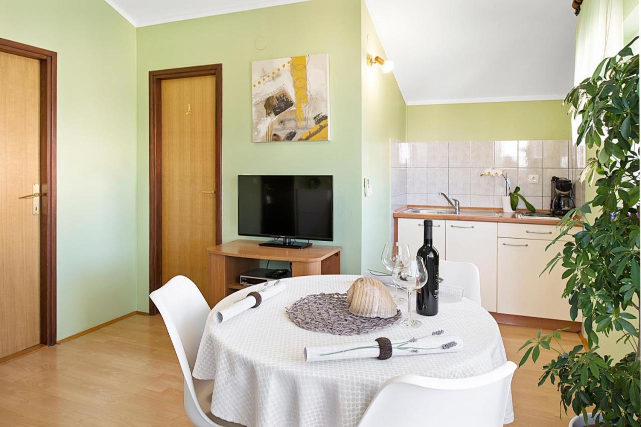 Jimy Apartments Šibenik Екстериор снимка