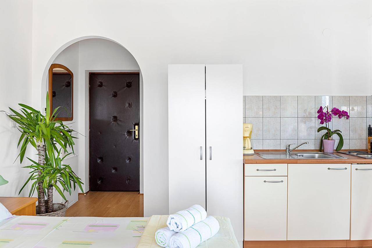 Jimy Apartments Šibenik Екстериор снимка