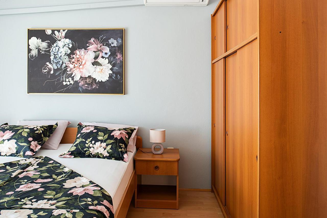 Jimy Apartments Šibenik Екстериор снимка