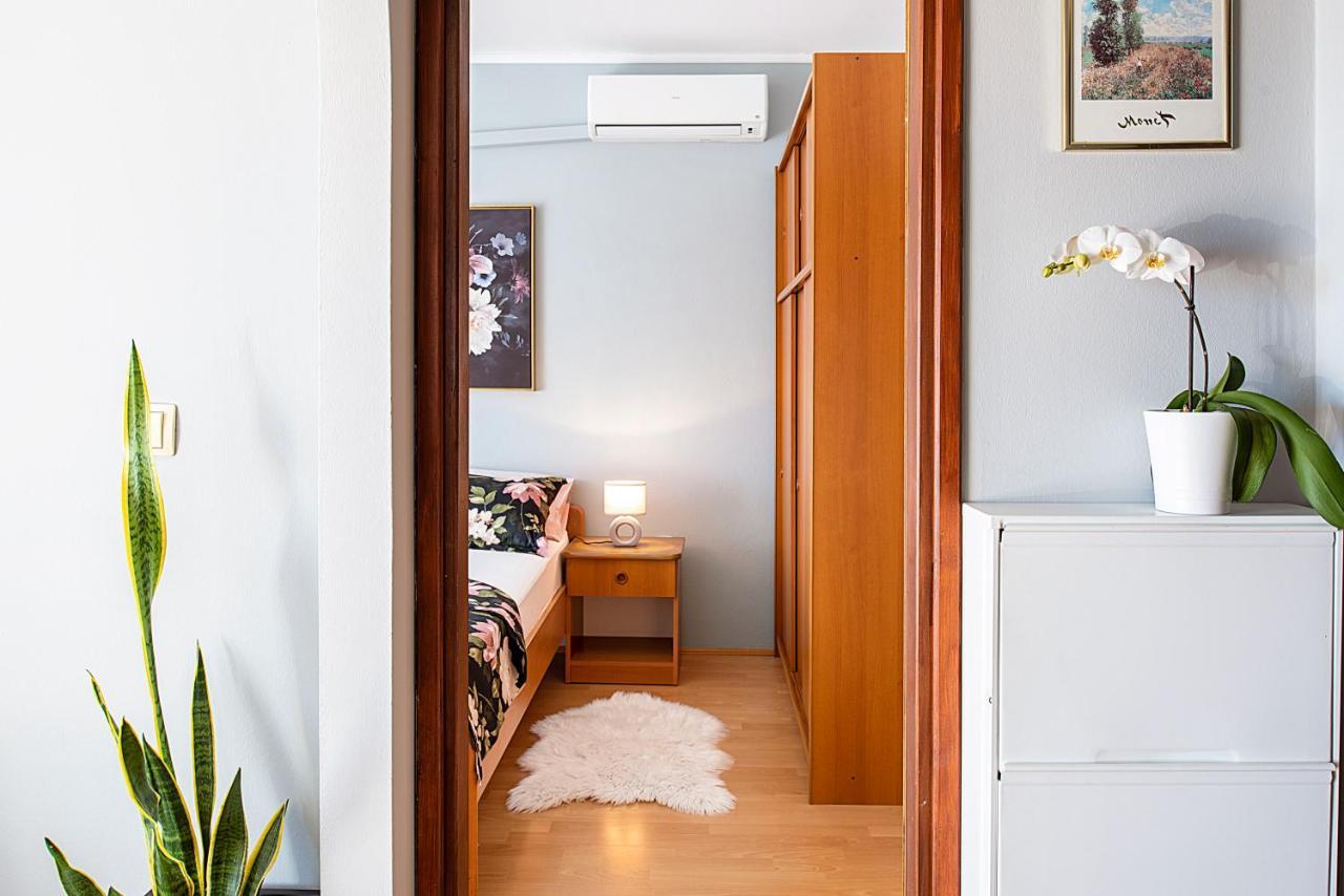 Jimy Apartments Šibenik Екстериор снимка