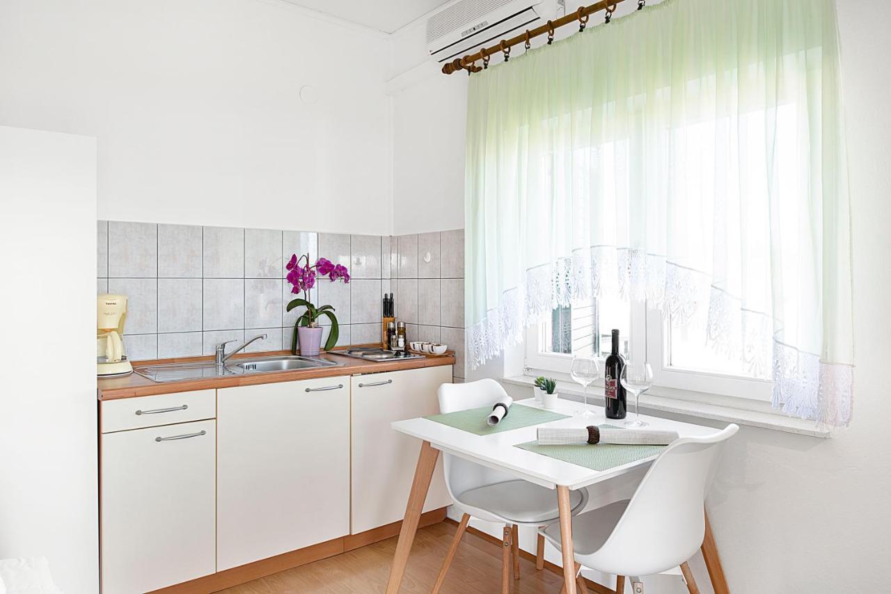 Jimy Apartments Šibenik Екстериор снимка