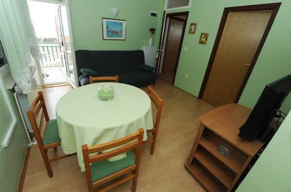 Jimy Apartments Šibenik Екстериор снимка